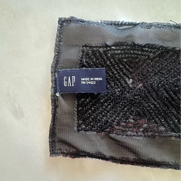 New without tags ~Vtg GAP Black and Silver Sequin Scarf - Picture 5 of 12